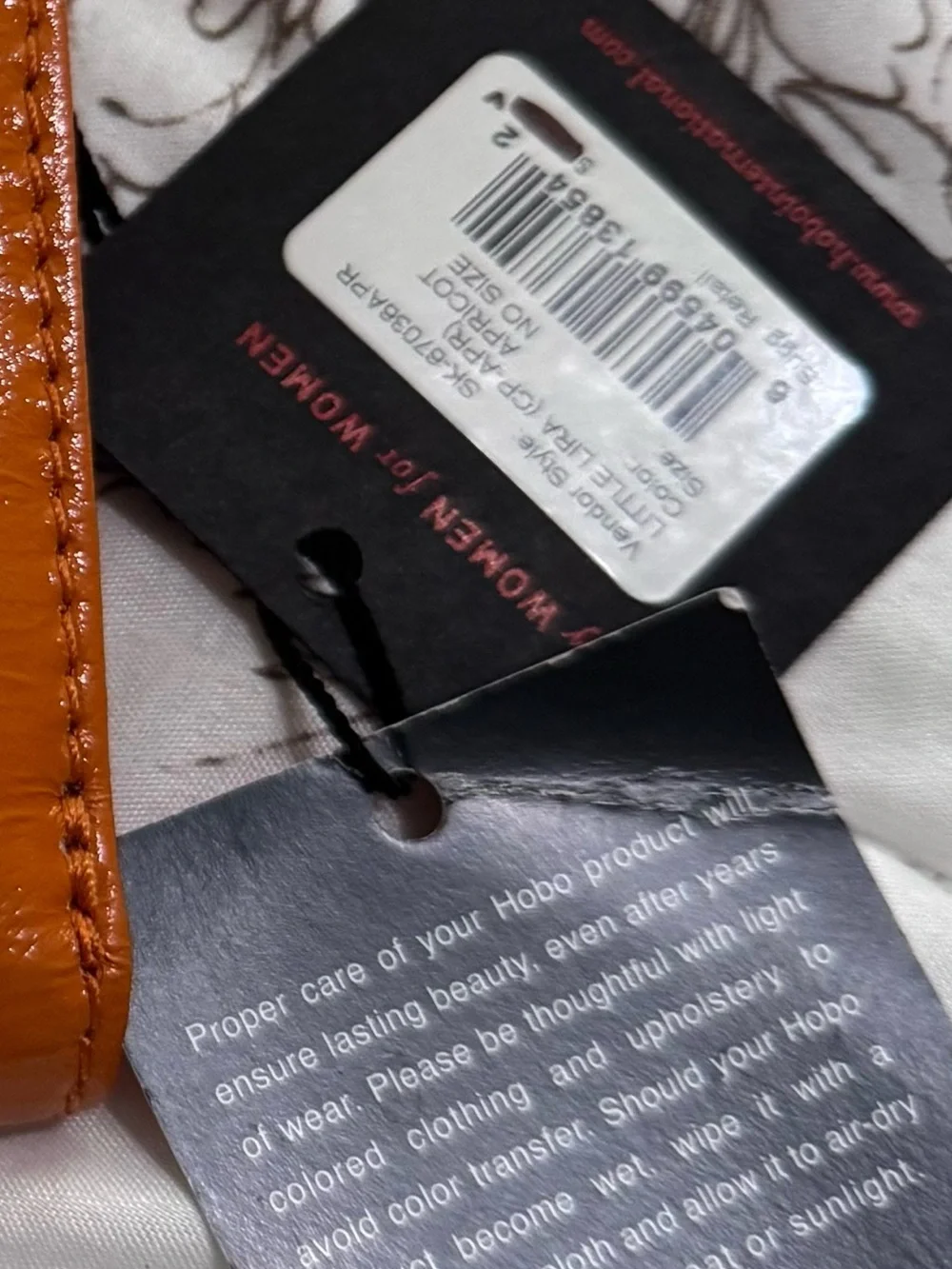 Hobo vintage Genuine soft apricot color Leather Fold out Wallet